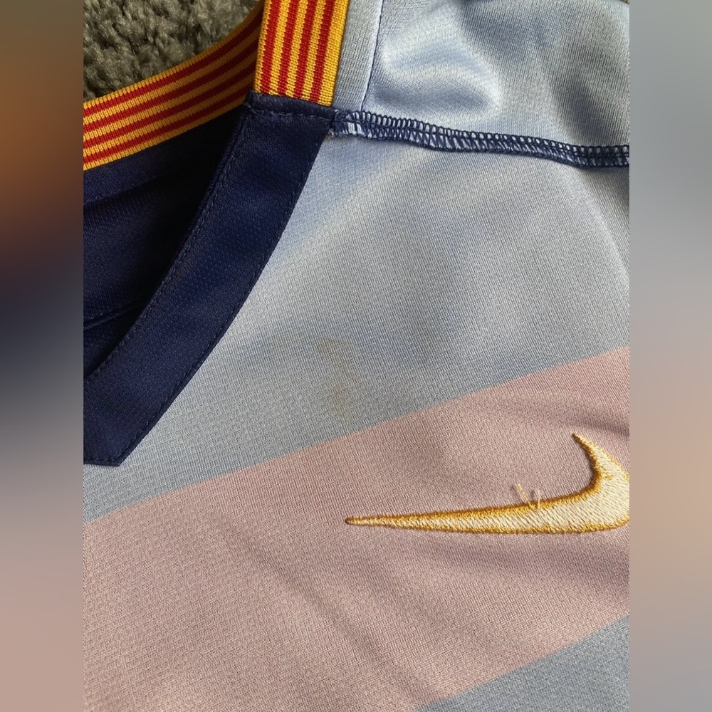 (SOLD) Fc Barcelona Nike 2015 Neymar Jr Jersey Size Small - Picture 9 of 11